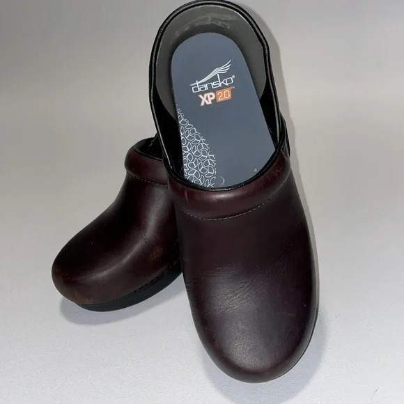 Dansko Shoes Dansko Xp Waterproof Brown Leather Clog